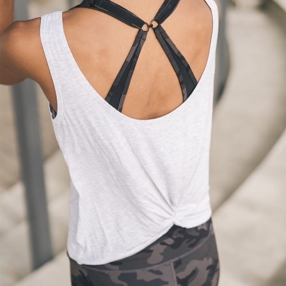 Zyia Active Lux Camo High Rise Cropped Leggings Size 2 Forrest Camo Athletic - Picture 5 of 10